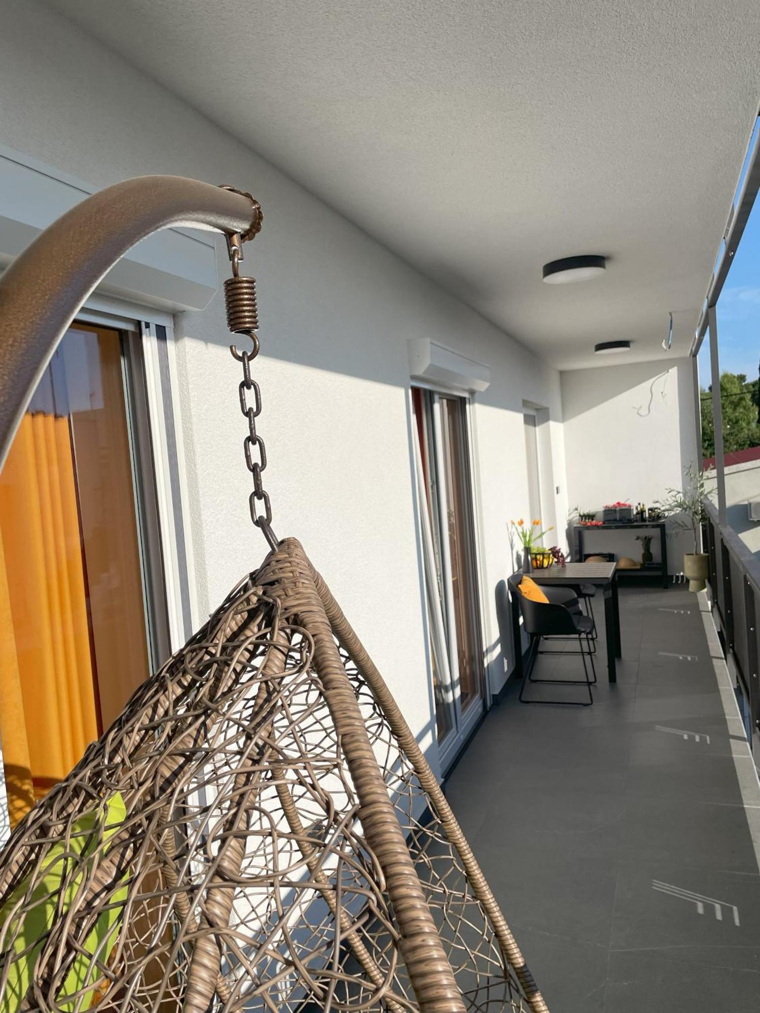 Valkane Beach Apartments Pula Exterior photo